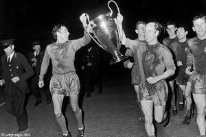 El Manchester United ganó su primera copa en 1969